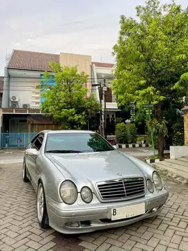 Mercedes Benz CLK230 Kompressor Avantgarde
