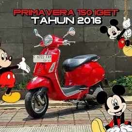 Jual cepat Piaggio Vespa Primavera IGET 150 TAHUN 2016 warna Merah.