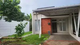 Disewakan rumah baru,  hook, di U HOUSE Bintaro Jaya