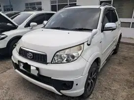 LIKE NEW - Toyota Rush 1.5 S Bensin-MT 2014