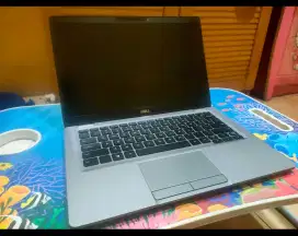 Laptop Dell Core i7 Gen 10