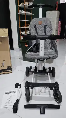 Dijual Cepat! Stroller Babyelle Rider & 1 Set Perlengkapan Bayi Lain