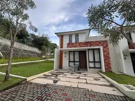 Disewakan Rumah Hook Citra Sentul Raya – 2KT, 40 Jt/Tahun