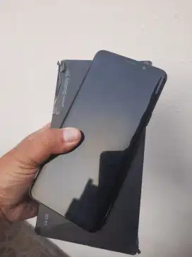 Dijual Samsung S9 Plus 6/64 Fullset RESMI SEIN Normal n Mulus 90%