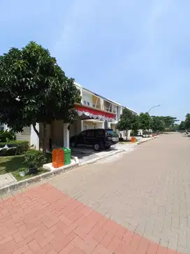 Rumah Siap Huni dalam Cluster di Summarecon Emerald, Karawang