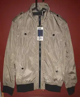 Jaket Parasut Pria BARU ...