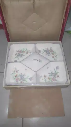 Tempat snack dan permen vintage