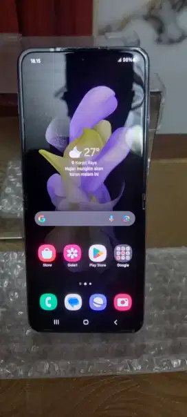 Samsung Z Flip 4 8/128