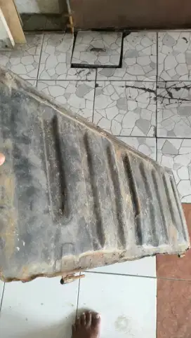 Tutup mesin Suzuki carry pick up