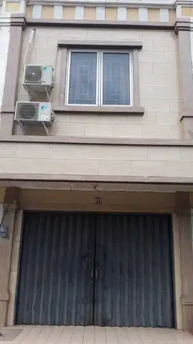 Dijual ruko taman Surya 5