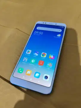 WTS - Xiaomi Redmi 5 Plus (3/32)