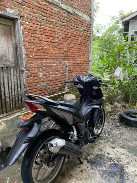 Jual motor merek Supra gtr 150