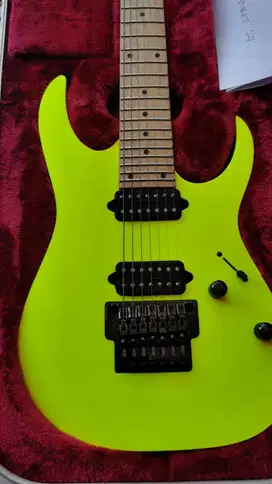 Gitar Listrik Ibanez