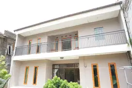 Dijual Rumah 2 Lantai dekat pemkot Cimahi cocok buat investasi kost