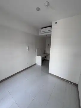 Disewakan Apartemen Tokyo Riverside Pik2 studio ac gorden 11jt/thn