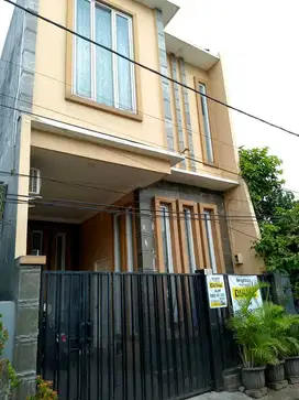 Rumah Minimalis di Jl Arjuna Kebon Jeruk Jakarta Barat