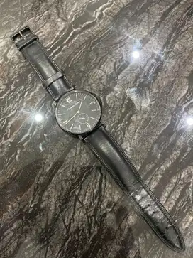 Jam Alexander C. Hitam