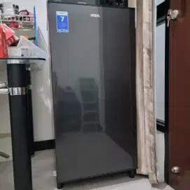 [2nd] Jual Kulkas Aqua 1 Pintu