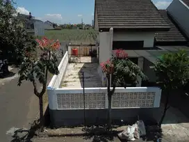 Rumah Nyaman Hook di Cluster De Green Grande Residence