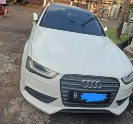 Dijual Audi A4 1.8 AT