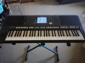 Keyboard Yamaha PSR-S950