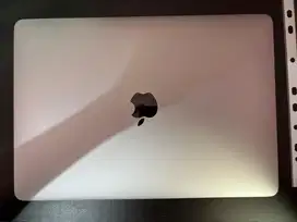 Macbook Pro 2017 i5 8/256 MULUS JUAL CEPAT