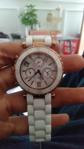 Jam tangan Guess collection