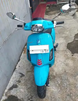Vespa matic Sprint S 150 Iget ABS tahun 2022