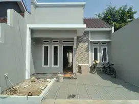 Rumah siap huni DP 0% lokasi 10 menit ke stasiun depok