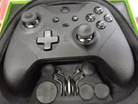 XBOX Controller Elite Series 2

Kelengkapan fullset