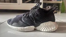 Adidas running size 44