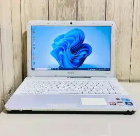 Laptop Sony Vaio PCG Core i3 VGA Radeon HD