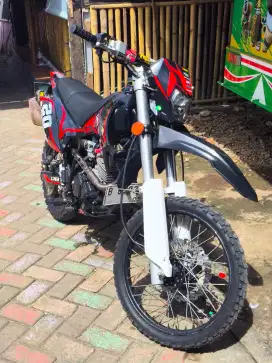 Viar cross x 150 thn 2022 mulus, jual atau barter rx king lengkap