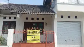 Dikontrakkan rumah Bumi Monjali