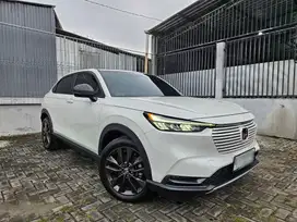 HR-V tipe SE 2023 (NIK 2023, Registrasi Januari 2023) Pribadi