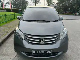Honda Freed PSD 2011