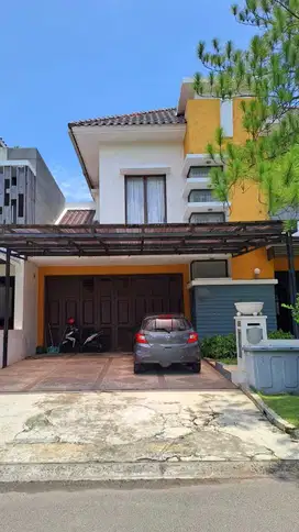 Dijual rumah siap huni di Cluster Taman Cemara. Harapan Indah. Bekasi