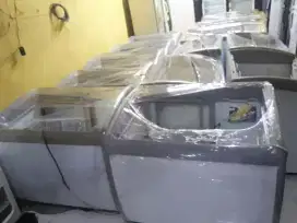 Jual frezzer box sleding kaca merk Gea dan Aucma kafasitas 168/260/360