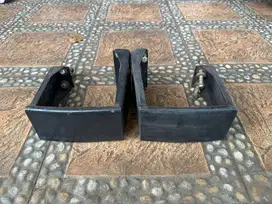 GENUINE Land Rover Defender Wolf / Military Style  Rear Bumperett