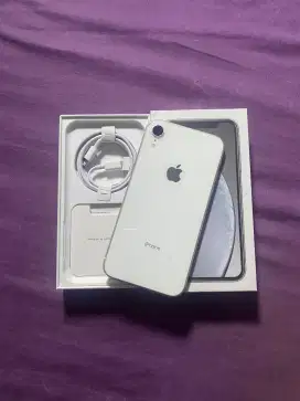 iPhone xr 64 inter