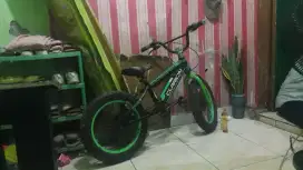 Sepeda BMX CLARION