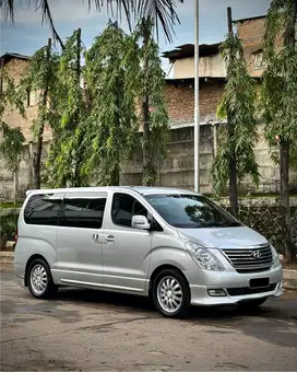Hyundai H-1 2012 Bensin