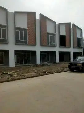 Miliki Ruko Mewah dan Strategis utk Kntor dan Tmpt Usaha Anda