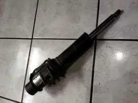 shockbreaker kanan mitsubishi t120ss