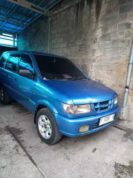 Mulus Isuzu Panther LS 2.5 Automatic Turbo Diesel Warna Biru Tahun '01