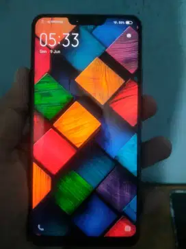 Vivo V9 4/64 ( V series)