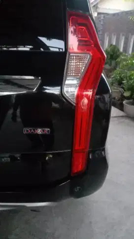 Dicari utk dibeli lampu seken pajero sport dakar yg masih bagus.