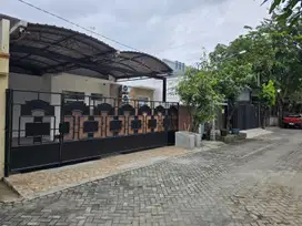 RUMAH SIAP HUNI TENGAH KOTA DI PERUM SEMARANG INDAH SEMARANG