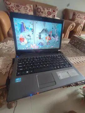 Laptop Acer Core i3