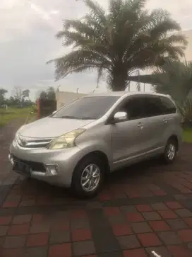 Toyota Avanza 2012 Bensin